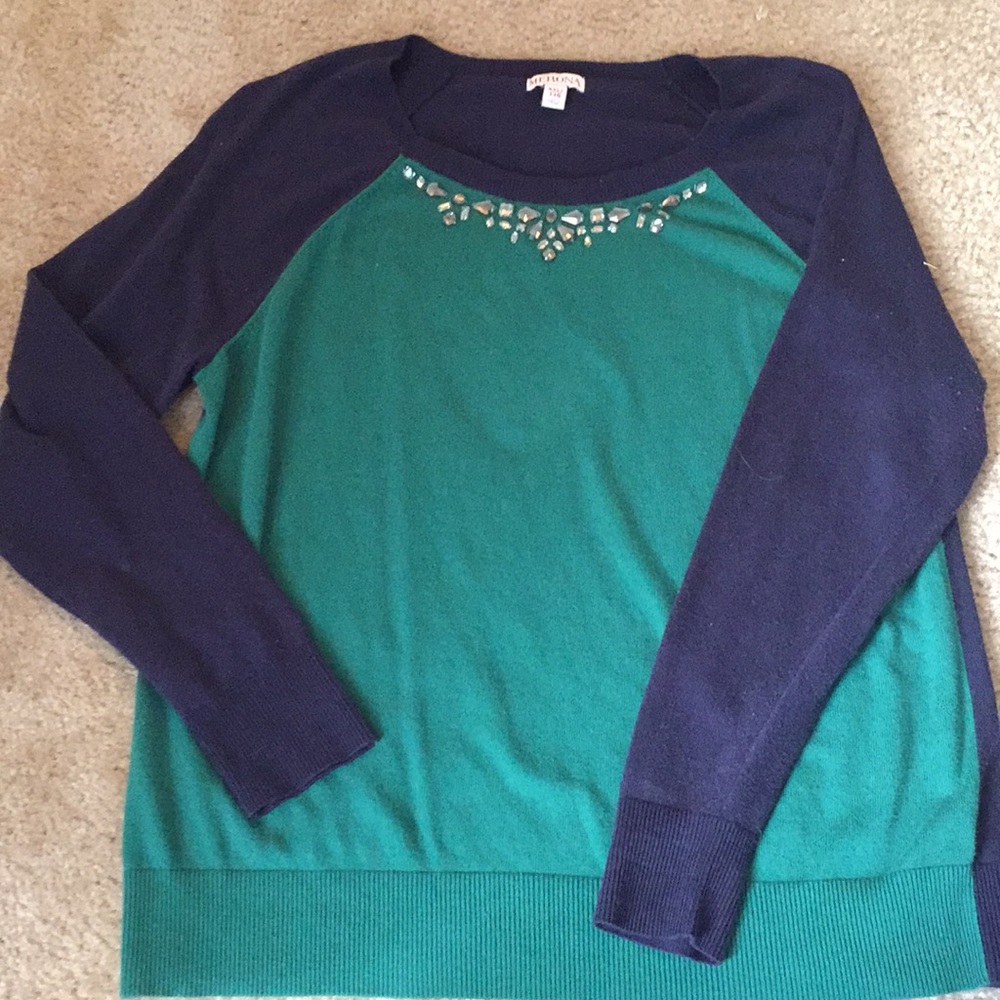Long sleeve thin sweater